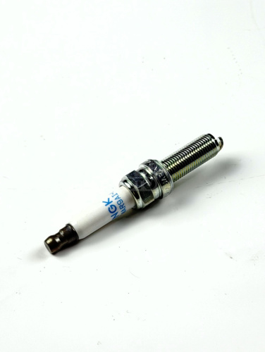 Свеча зажигания 4T LMAR9AI-8 NGK (Iridium) NX250 Свеча зажигания 4T LMAR9AI-8 NGK (Iridium) NX250