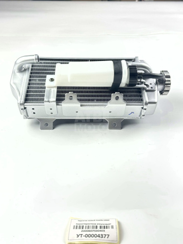 Радиатор правый Avantis LX300 Радиатор правый Avantis LX300
