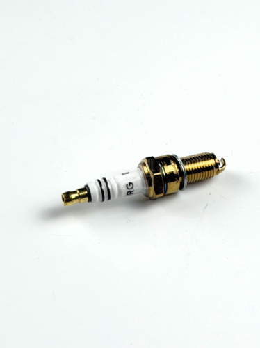 Свеча зажигания 4T D8TC (DR8EA) NRG Свеча зажигания 4T D8TC (DR8EA) NRG